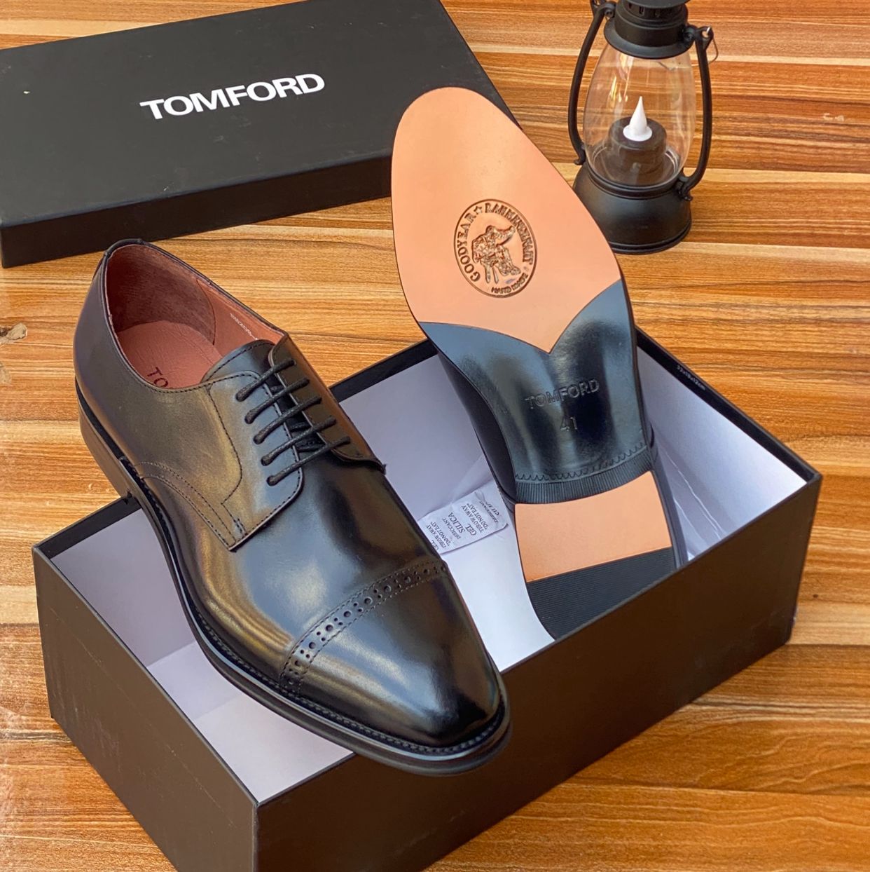 TOMFORD