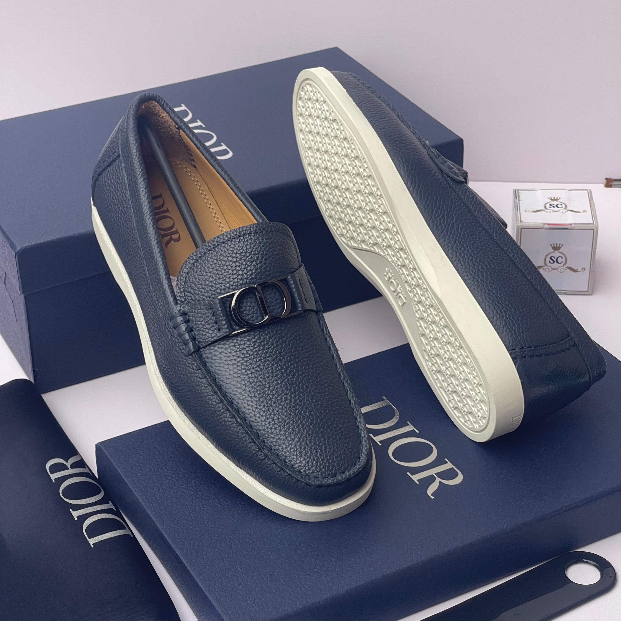 Dior