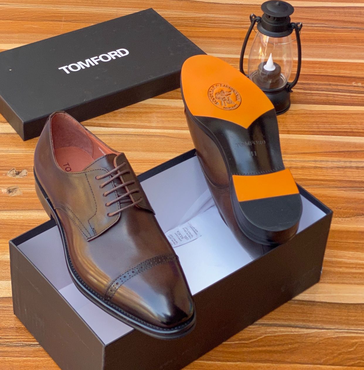 TOMFORD